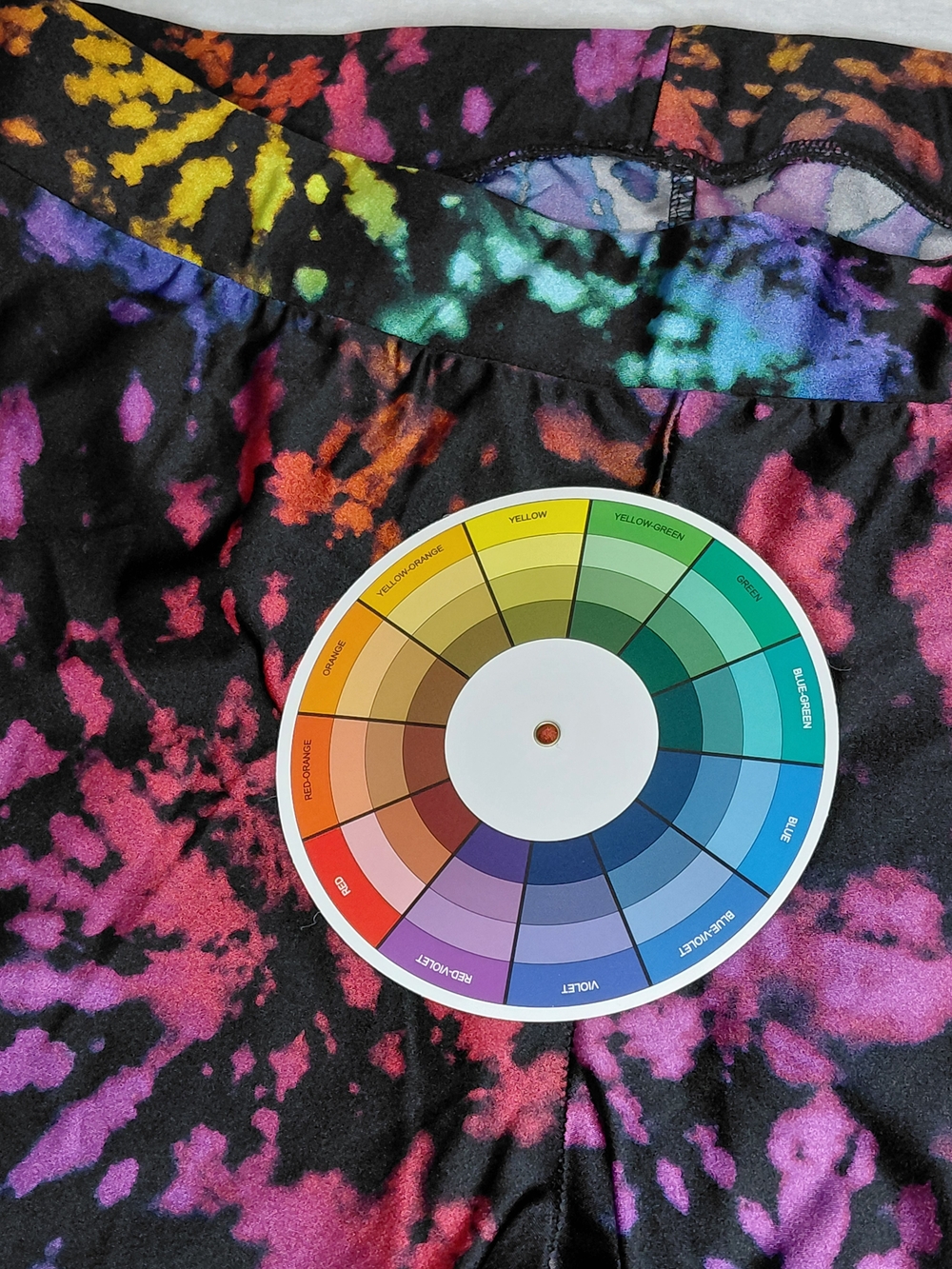 torrid Crop Black Multicolor Rainbow Tie-Dye Stretch Spandex Nylon Leggings - Picture 6 of 14